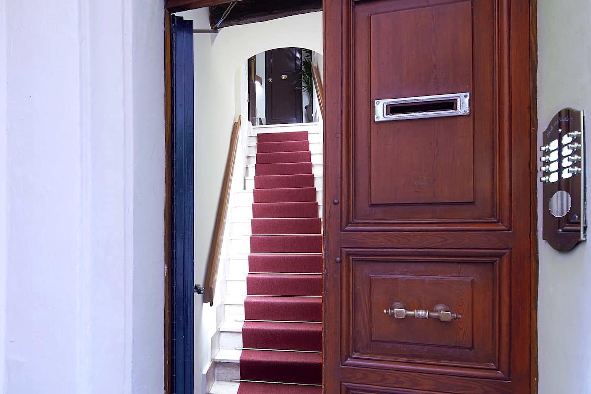 Familiekamer, 1 slaapkamer, bijgebouw | 1 slaapkamer, luxe beddengoed, donzen dekbedden, een minibar