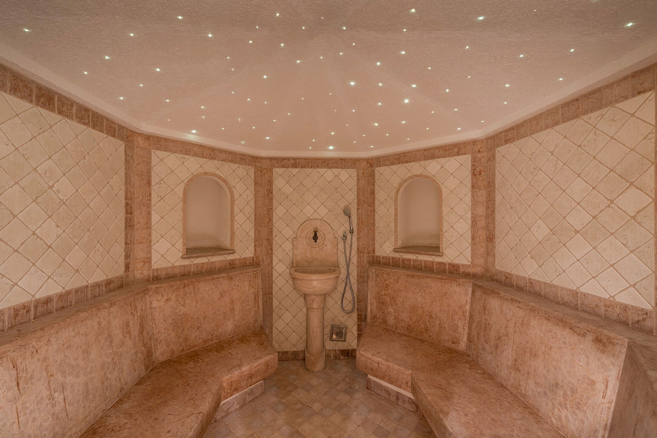 turkish bath/hammam, body treatments, deep-tissue massages