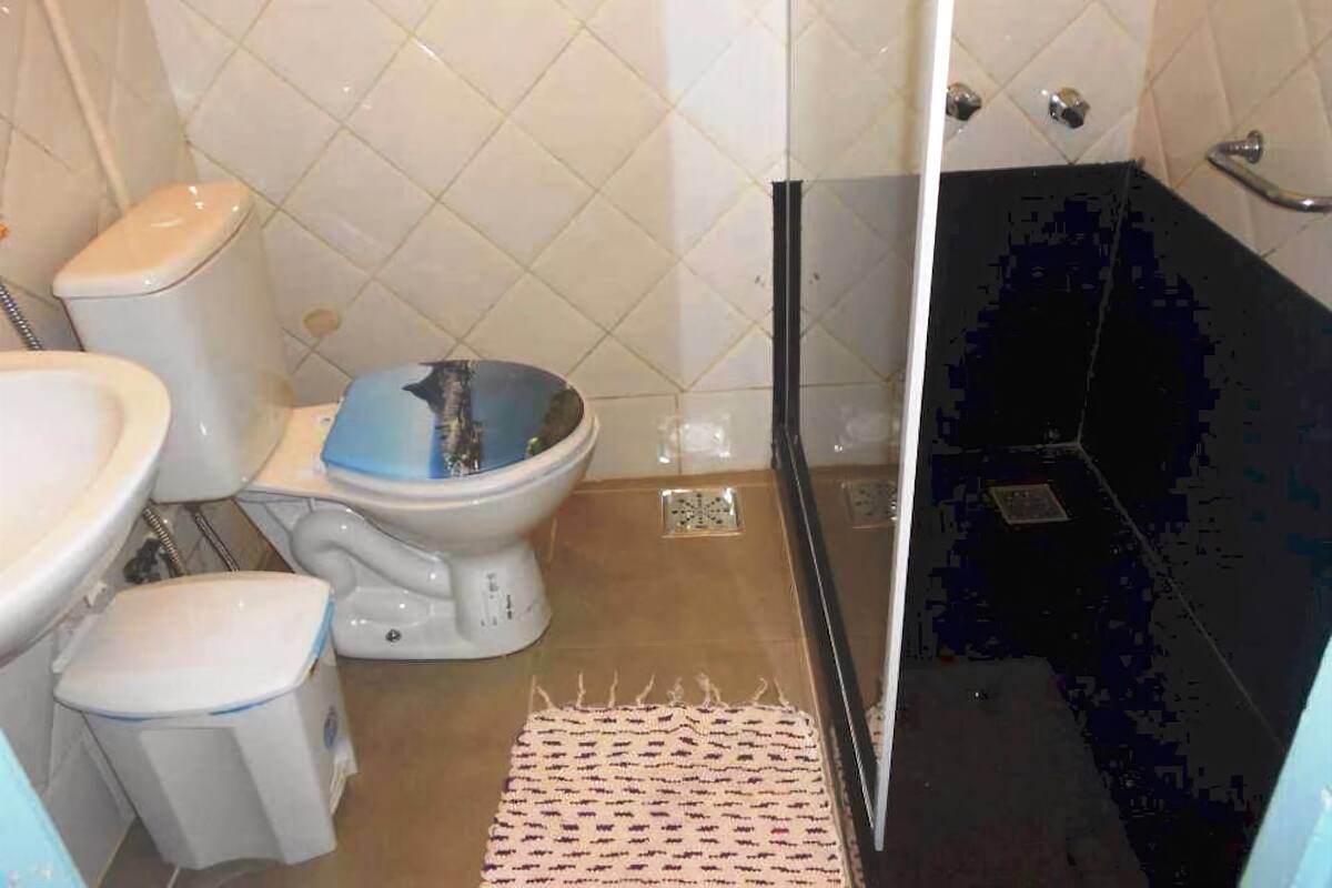 Doccia, set di cortesia gratuito, asciugamani