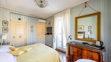 Panoramic-Doppelzimmer, Stadtblick | Hochwertige Bettwaren, Daunenbettdecken, Pillowtop-Betten