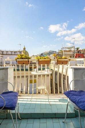 Terrace/patio - La Casa di Bruno Napoli (Naples)