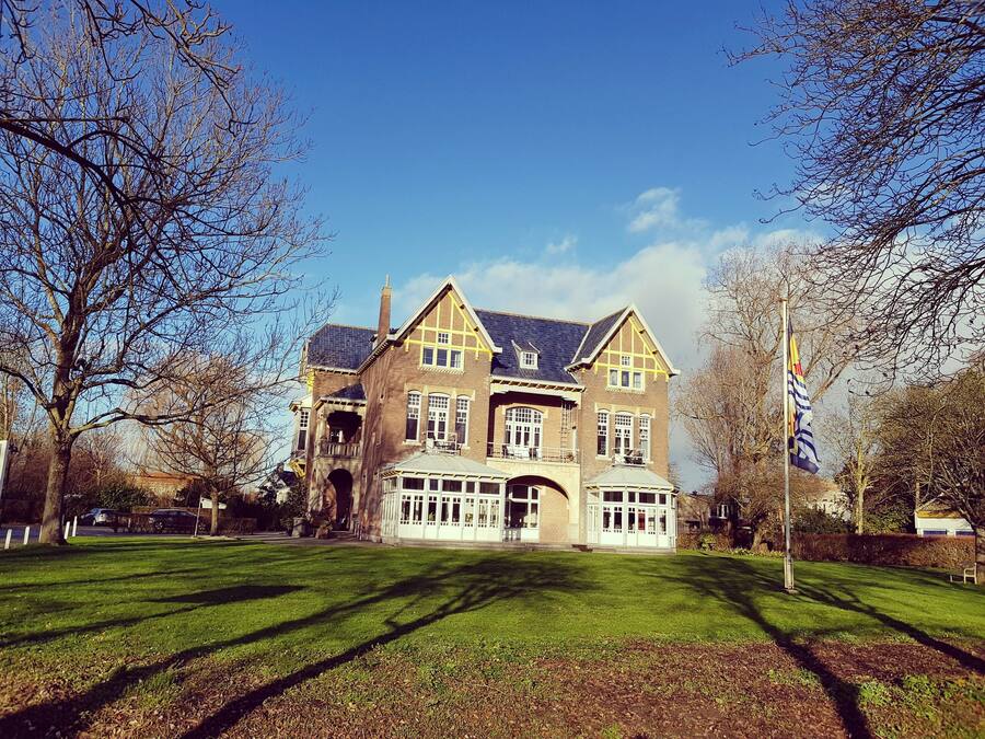 Facciata della struttura