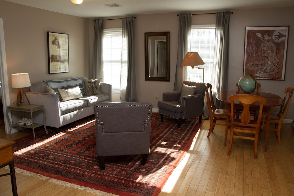 The Inn at Pine Plains by null