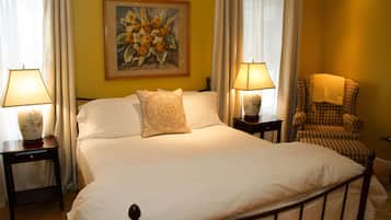 Room, 1 Queen Bed, Accessible (The Smithfield Room)