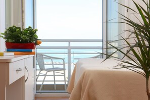 Double or Twin Room, Balcony, Sea View | Pemandangan dari bilik