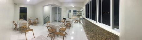 Desayuno buffet incluido todos los días