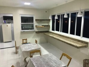 Desayuno bufé gratuito y diario