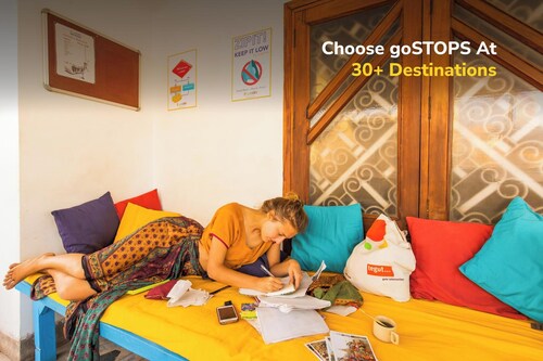 goSTOPS Lite Varanasi