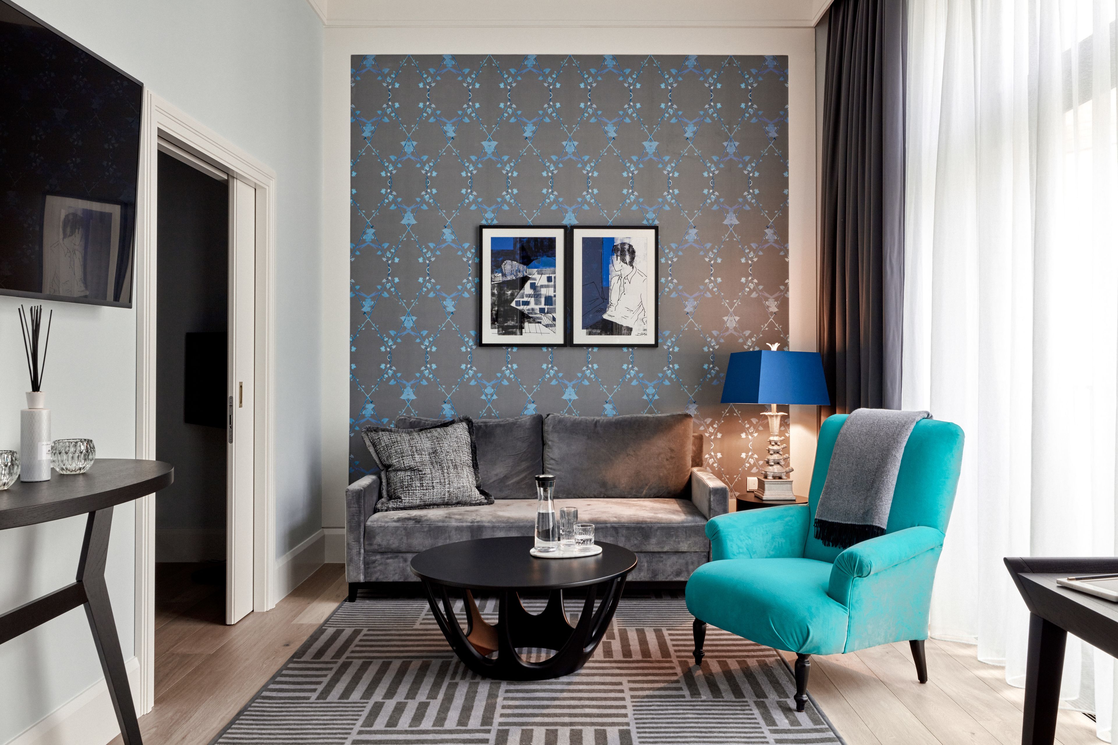 apartment | premium bedding, down duvets, free minibar, in-room safe