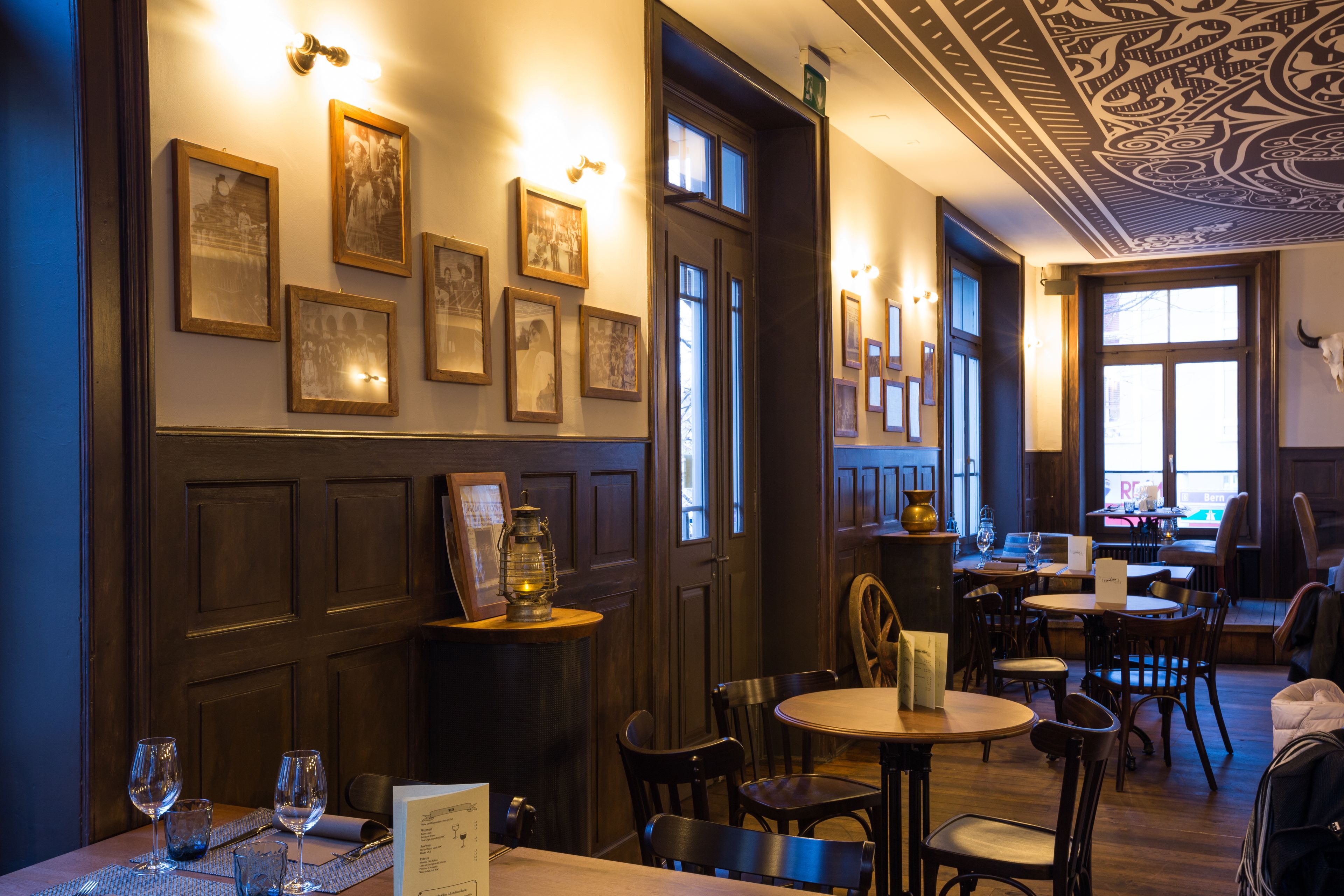 lunch and dinner served, local and international cuisine