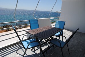 Appartement, 1 chambre, vue sur la mer | Balcon