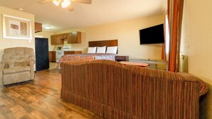 Room - Stamford Inn (Stamford)
