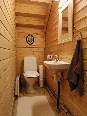 Traditional Penthouse, 1 Bedroom | Bathroom