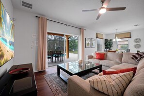 Taulutelevisio, pöytäjalkapallopöytä