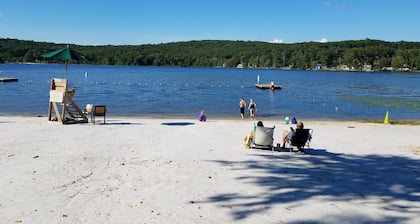 Mountain/lake community in Poconos,PA