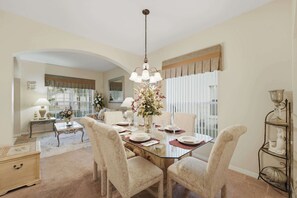 Dining - Indulge in Luxury: Hot Tub & Stunning Water View! (Kissimmee)