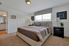 4 bedrooms, iron/ironing board, free WiFi, bed sheets - Private Pool, Waterview, No Rear Neighbors | Paradise Palms Resort (Kissimmee)