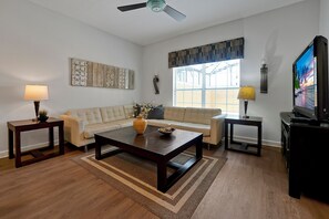 Televisión y reproductor de DVD 