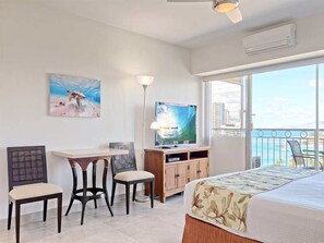 Iron/ironing board, Internet