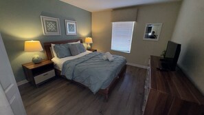 4 chambres, fer et planche à repasser, accès au Wi-Fi (inclus)