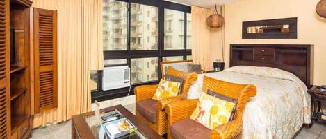 1 bedroom, iron/ironing board, Internet