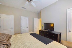 4 habitaciones, tabla de planchar con plancha y wifi gratis