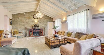 Mtn-View Hideaway in San Diego County: 2,500 Sq Ft