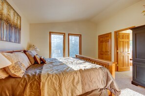3 chambres, fer et planche Ă repasser, Wi-Fi, draps fournis