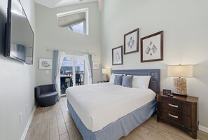 3 chambres, fer et planche à repasser, accès au Wi-Fi (inclus)