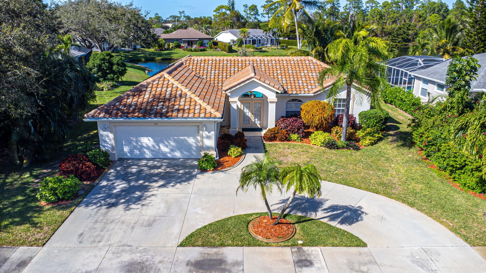 Enjoy Sunsets poolside at this lakefront 3 bedroom home with pool & spa