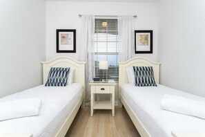 3 bedrooms, travel cot, WiFi, bed sheets