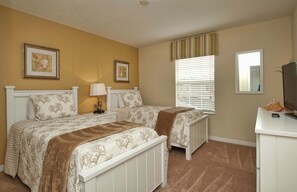 4 bedrooms, iron/ironing board, WiFi (free), bed sheets