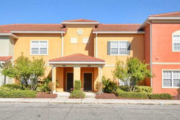 Exterior - Paradise Palms Resort | Private Pool | 2 King Suites | 5 Min to Disney (Kissimmee)
