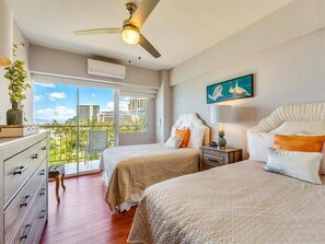 2 bedrooms, iron/ironing board, Internet