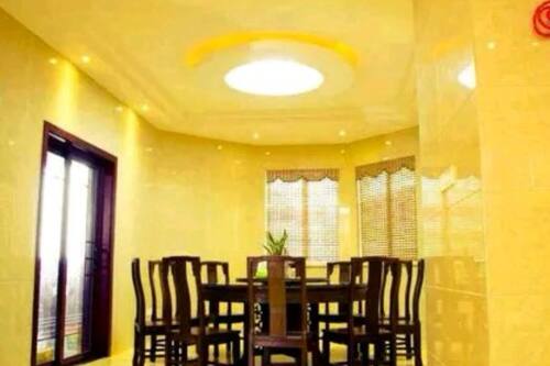 Family dining