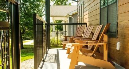 Oakbrook Crossing @ Spring Brook Resort | Amazing 2 Story | Rec & Movie -huone