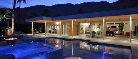 Una piscina climatizada