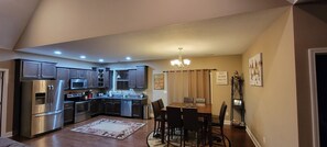 Fridge, microwave, oven, stovetop - Newly Constructed Mountain Home with Garage!Wonderful Views, yet Close to Town!  (Hendersonville)