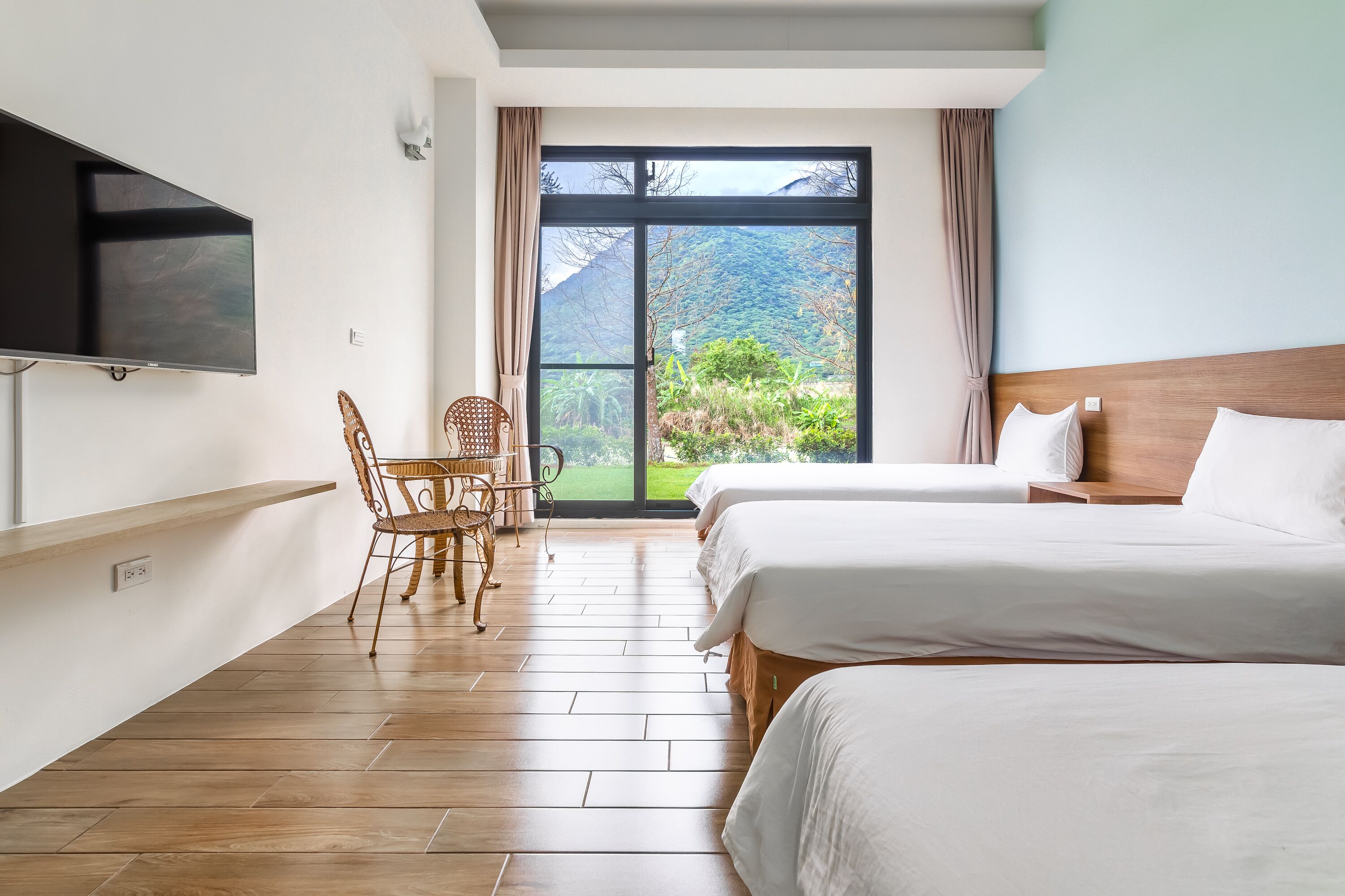 Standard Triple Room | Desk, blackout drapes, soundproofing, free WiFi