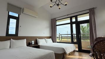 Superior Quadruple Room, Balcony | Desk, blackout drapes, soundproofing, free WiFi