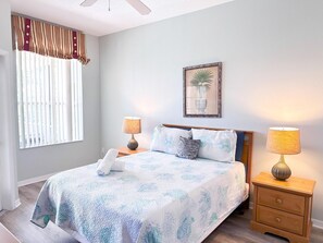 4 bedrooms, iron/ironing board, WiFi, bed sheets