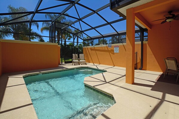Pool - Newly Renovated | Walk to Clubhouse | South-Facing Pool Near Disney (Kissimmee)