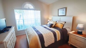4 bedrooms, iron/ironing board, free WiFi, bed sheets