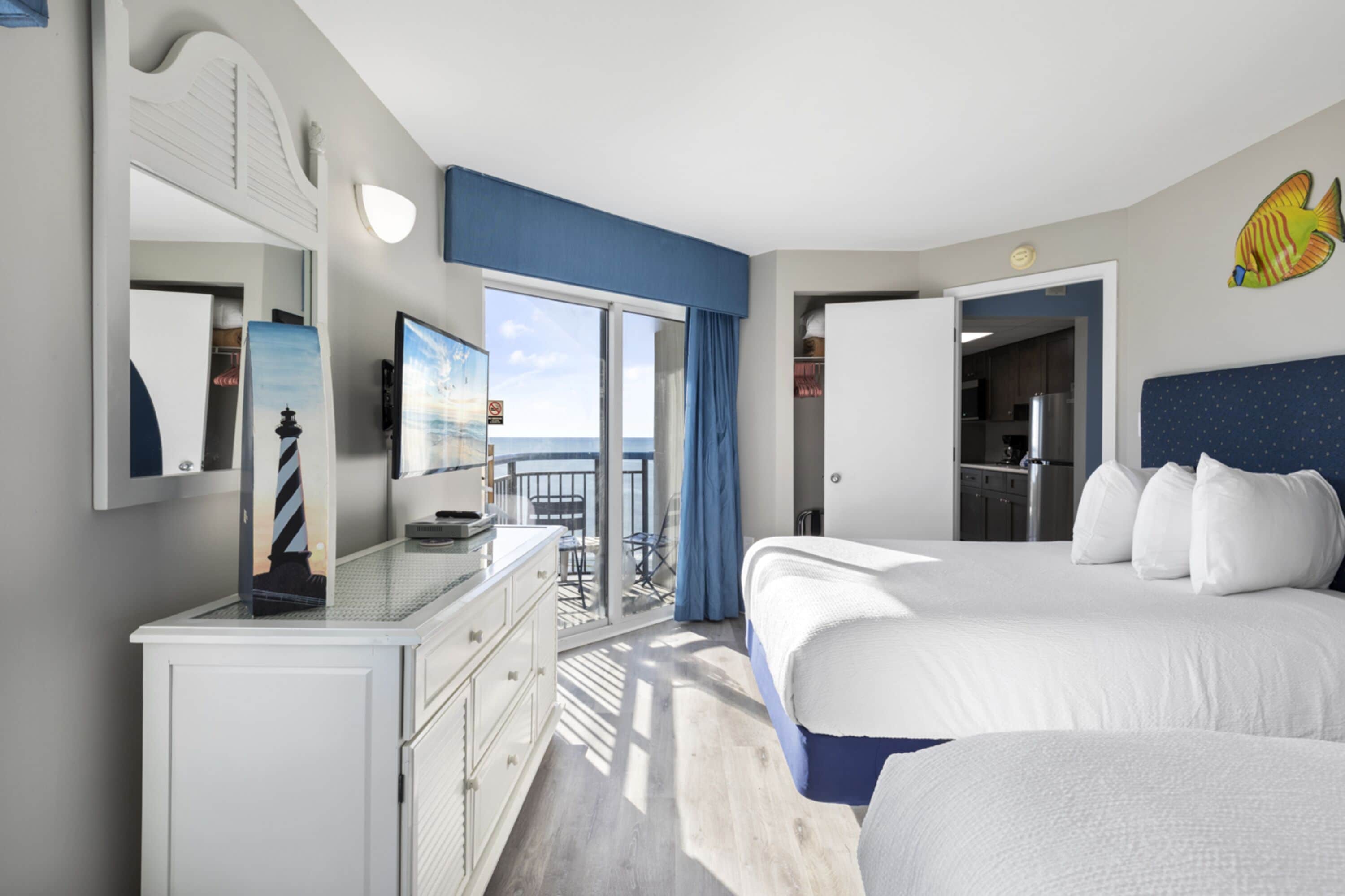 Elite Condo, 1 Bedroom, Balcony, Ocean View | 1 bedroom, individually decorated, individually furnished