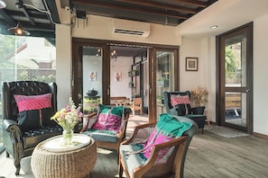 Sala de estar en el lobby