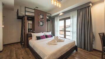 In-room safe, desk, blackout curtains, free WiFi