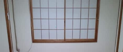 Kamar Tradisional (Japanese Style, 2) | Didekorasi berbeda-beda dan dilengkapi dengan perabotan berbeda-beda