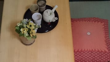 Japanese Style Room (3) | Living room