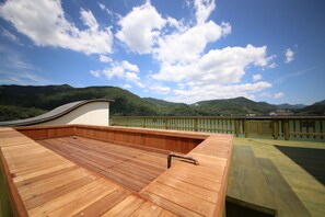 Piscine sur le toit