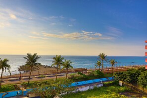 Beach/ocean view